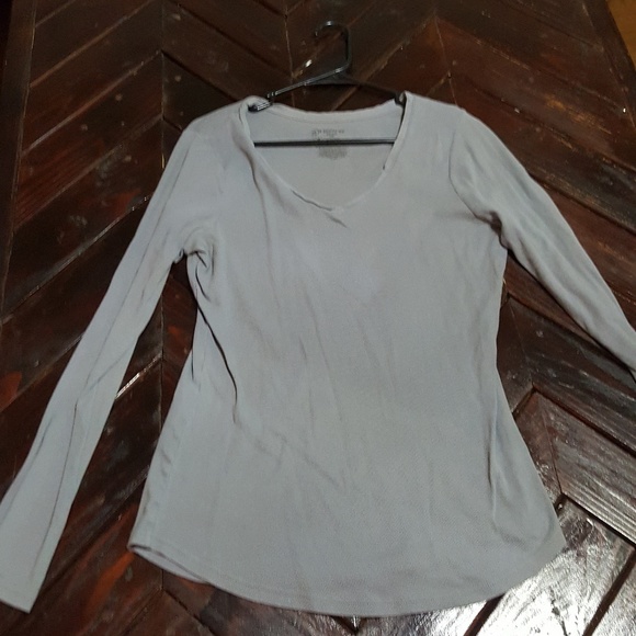 Gray and blue long sleeve shirts - Picture 2 of 2